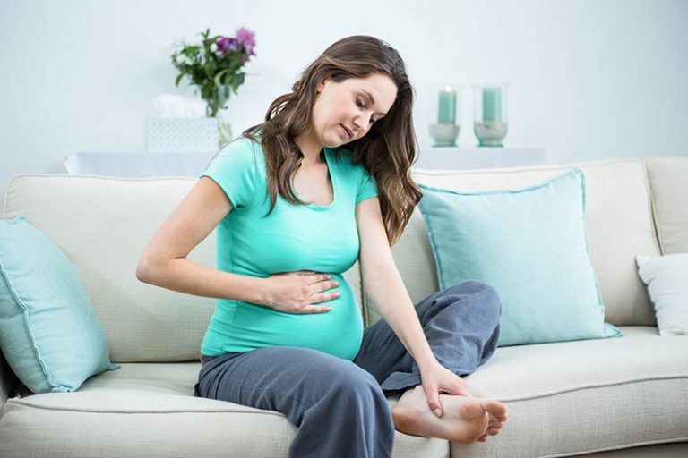 How To Soothe Sore Feet During Pregnancy