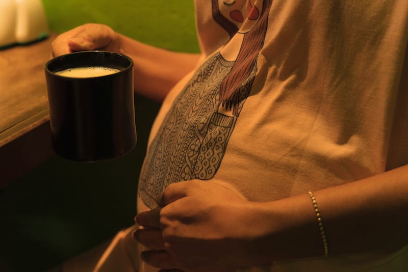 how-you-can-still-drink-coffee-when-you-re-pregnant-healthy-pregnancy